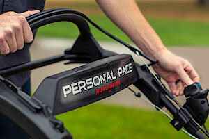 Personal Pace® Self-Propel with Traction Assist Handle